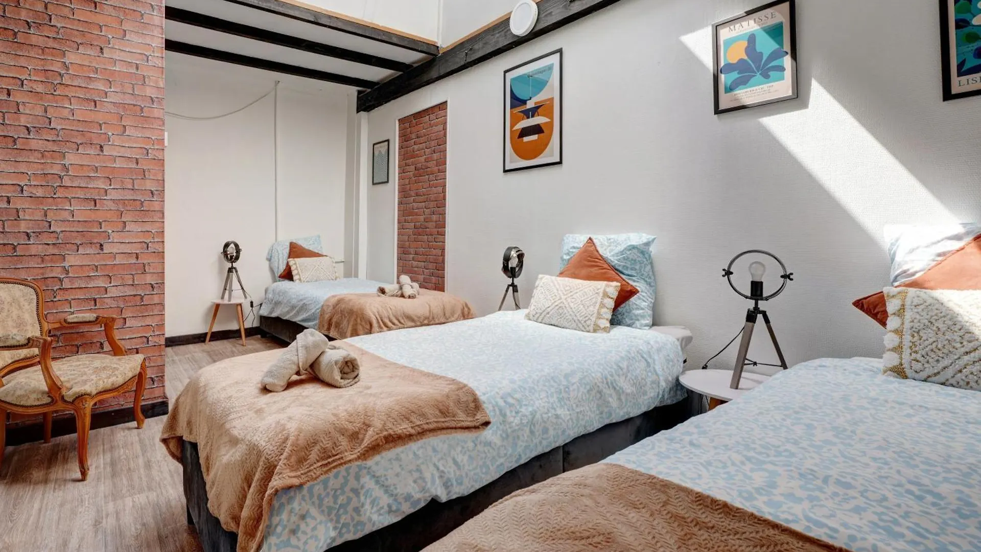 Charme Authentique A Corbas - Authentic Charm In Corbas - 120M2 Of Comfort-6 Personnes