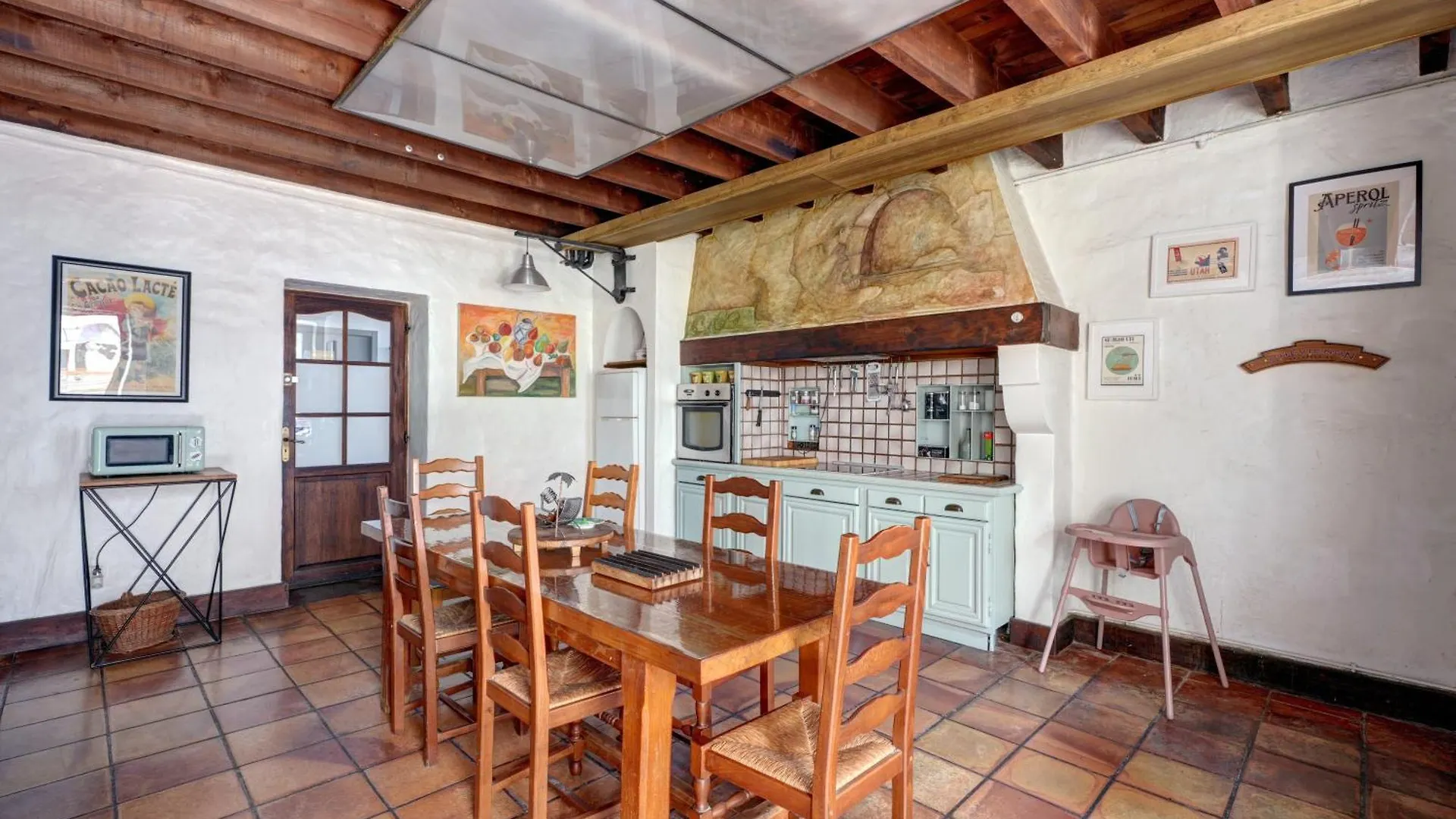Charme Authentique A Corbas - Authentic Charm In Corbas - 120M2 Of Comfort-6 Personnes 0*,  فرنسا