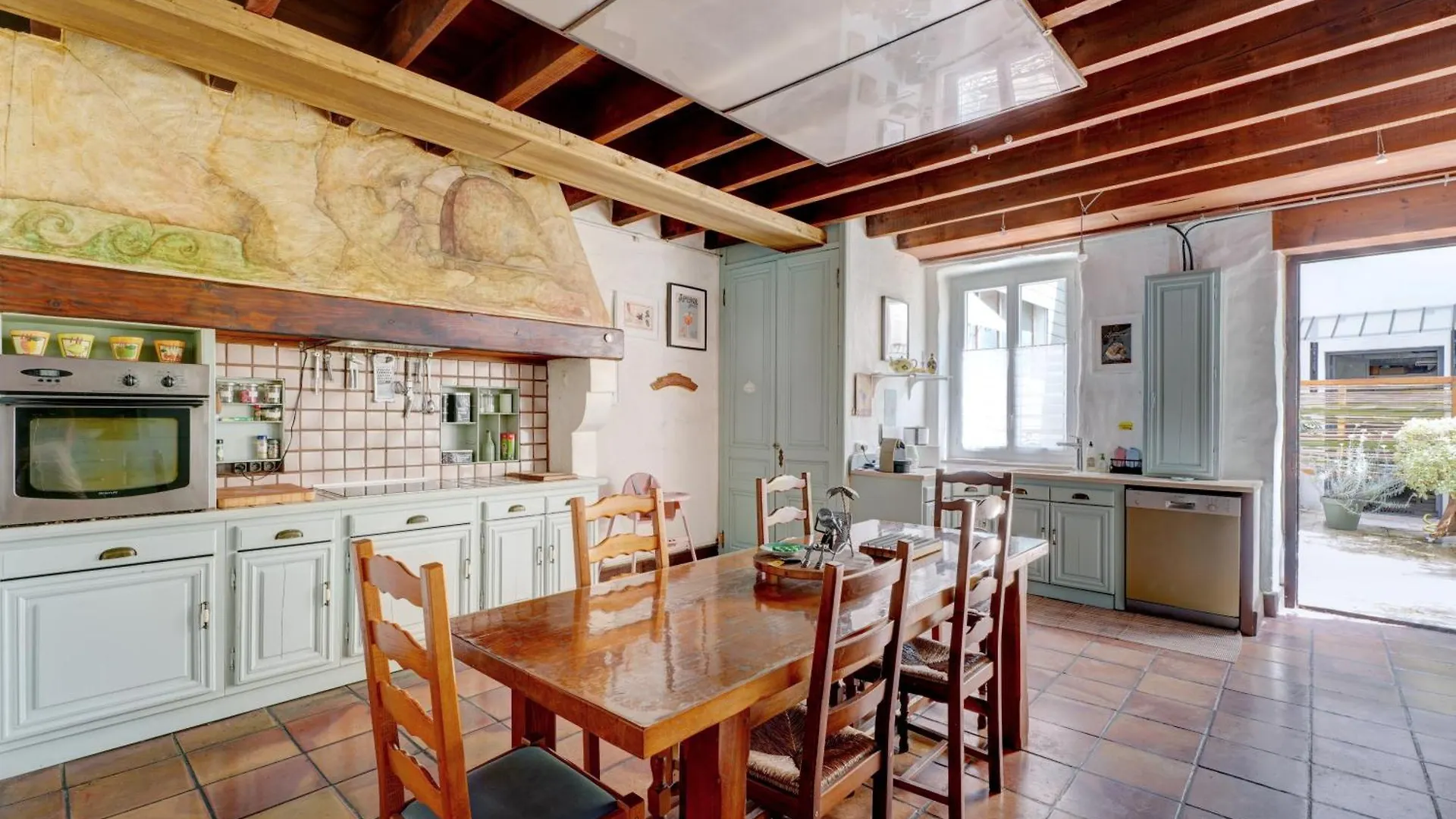 Charme Authentique A Corbas - Authentic Charm In Corbas - 120M2 Of Comfort-6 Personnes شقة