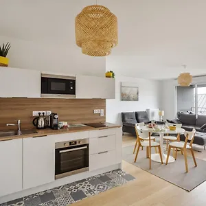 https://le-rochenoire-appt-proche-plage.inbrittany.com