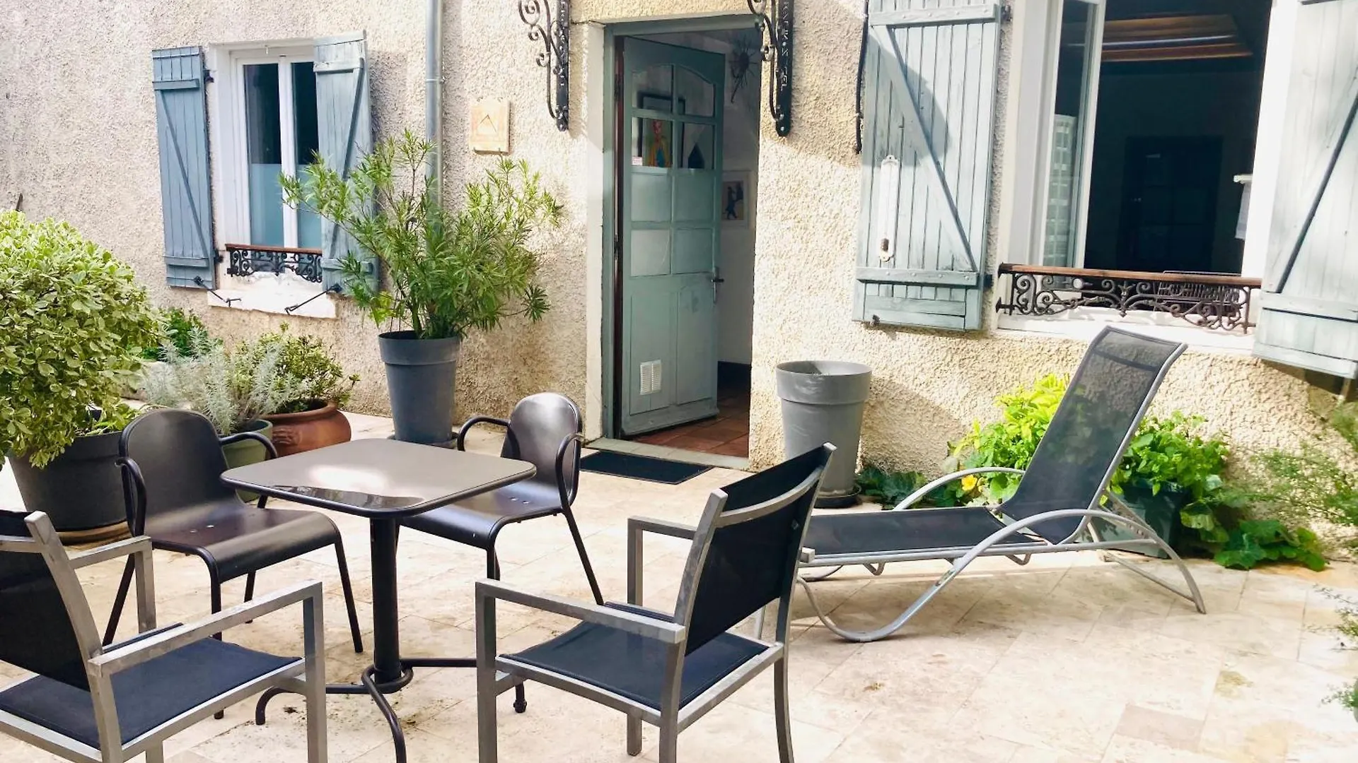 Apartment Charme Authentique A Corbas - Authentic Charm In Corbas - 120M2 Of Comfort-6 Personnes France