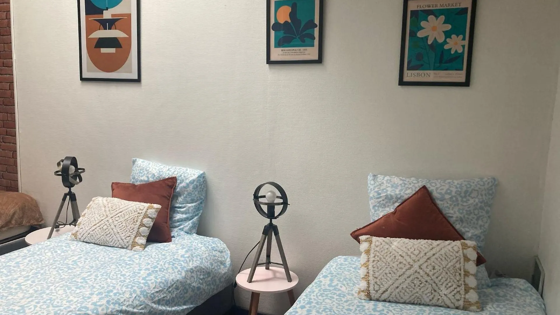 Apartment Charme Authentique A Corbas - Authentic Charm In Corbas - 120M2 Of Comfort-6 Personnes